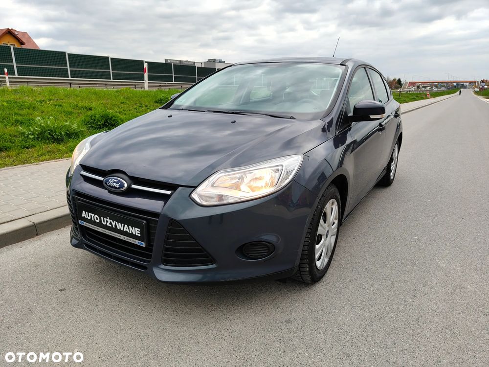 Ford Focus 1.6 Ambiente - 3