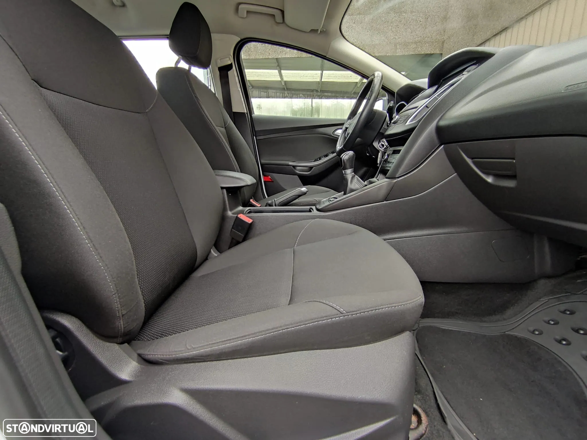 Ford Focus SW 1.0 SCTi Titanium Best - 11