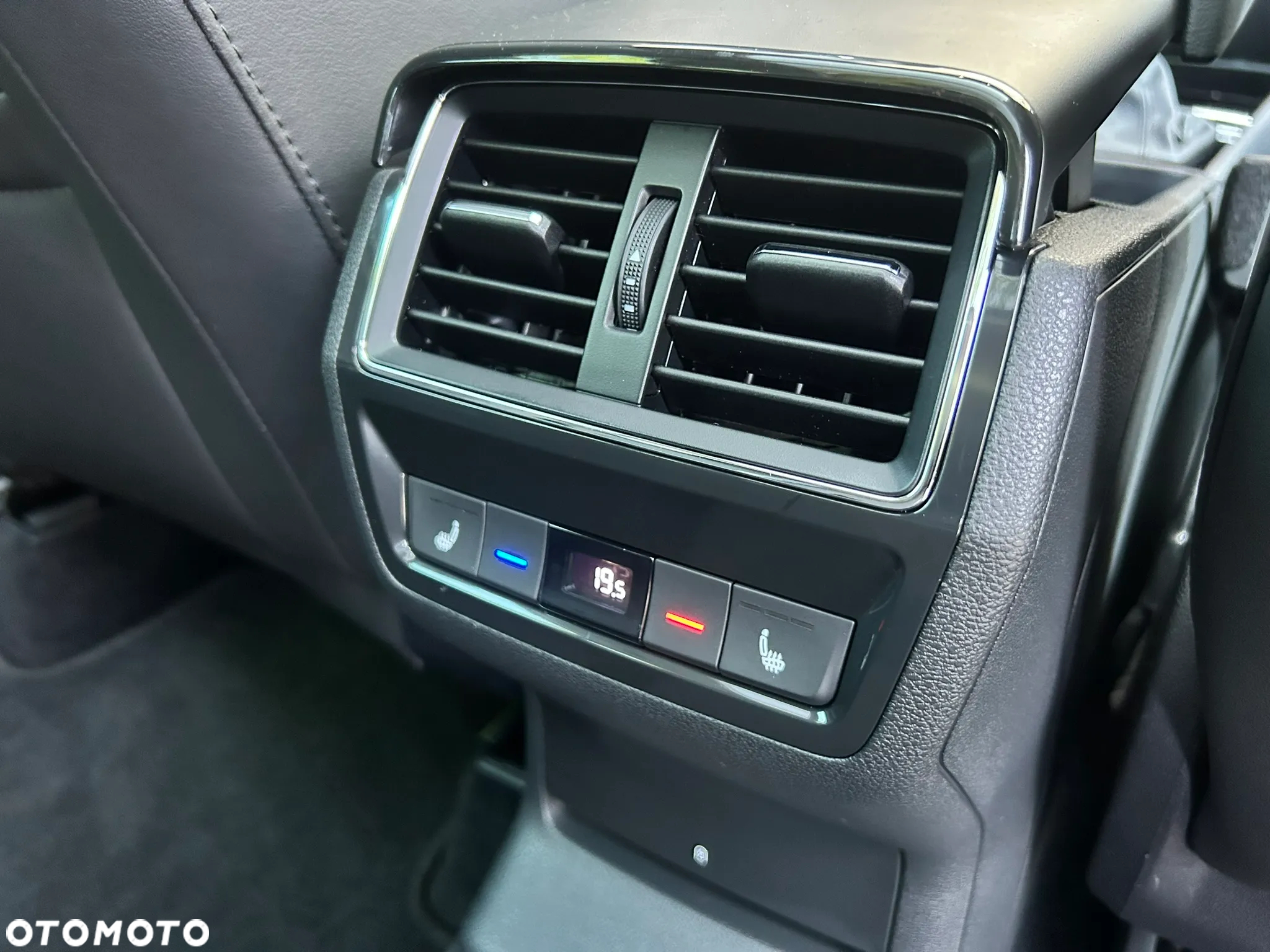 Skoda Kodiaq 2.0 TDI 4x4 DSG L&K - 27