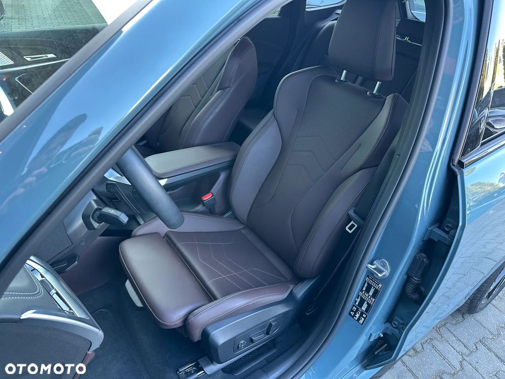 BMW X1 - 10