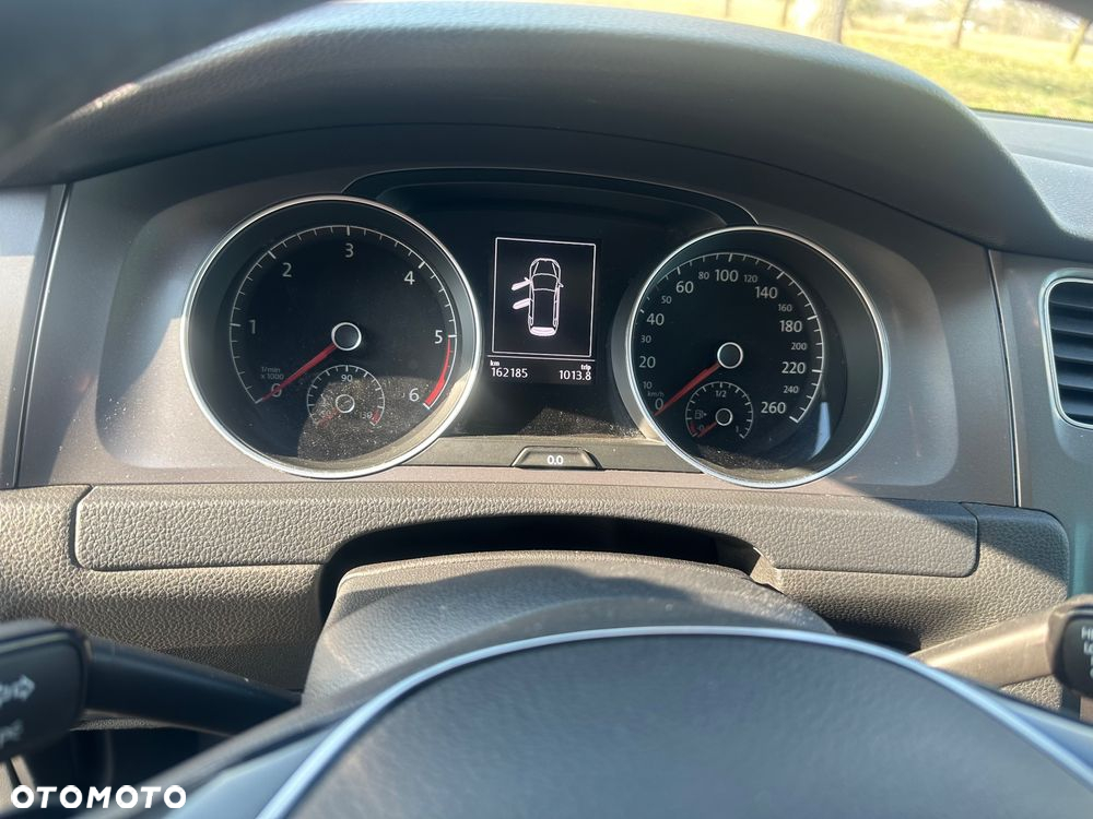 Volkswagen Golf 1.6 BlueTDI DSG Trendline - 9