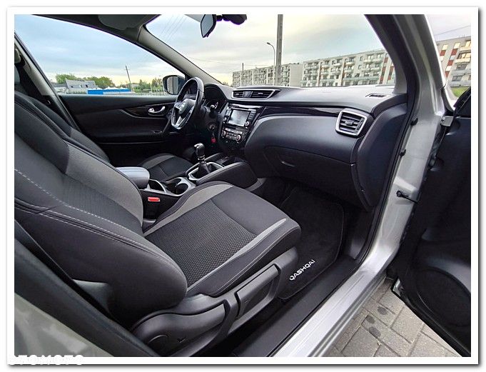 Nissan Qashqai 1.3 DIG-T N-WAY - 8
