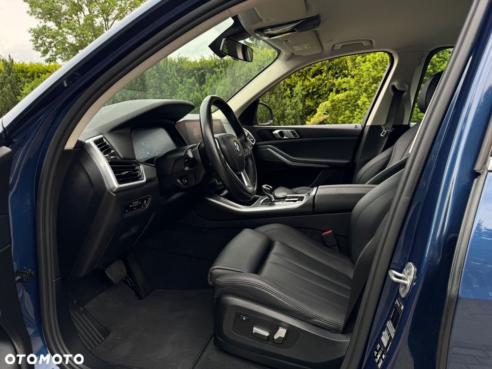 BMW X5 xDrive25d xLine - 23