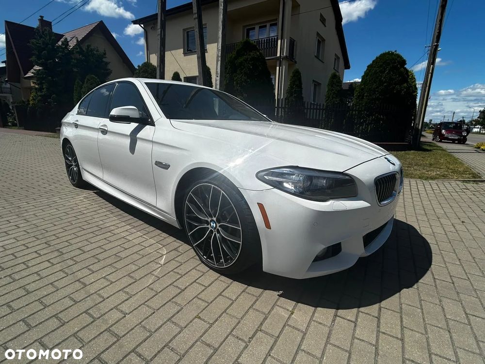 BMW Seria 5 535i Touring Sport-Aut Luxury Line - 32