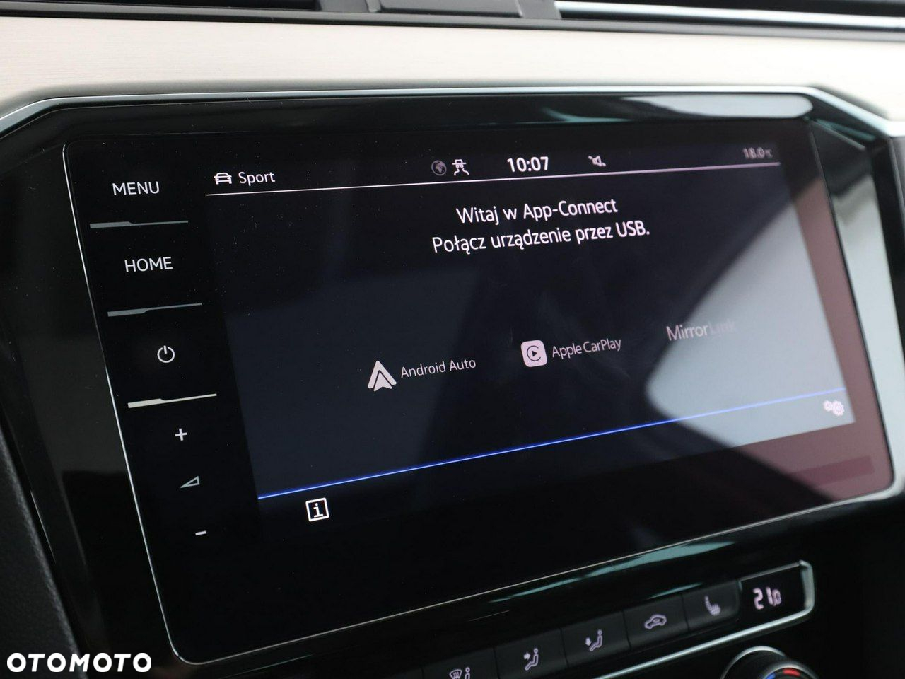 Volkswagen Passat Variant 2.0 TDI SCR 4Motion DSG Elegance - 26