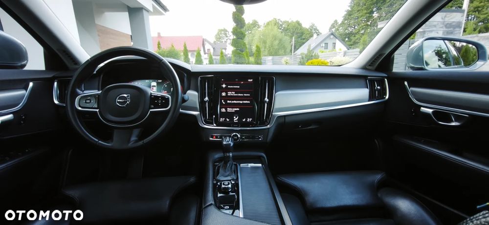 Volvo S90 D3 Momentum - 33
