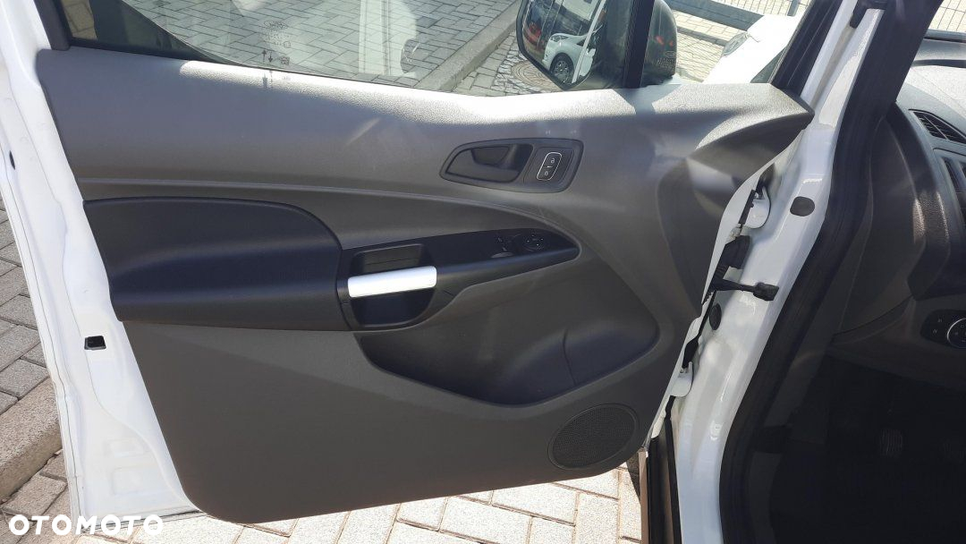 Ford Transit Connect - 9