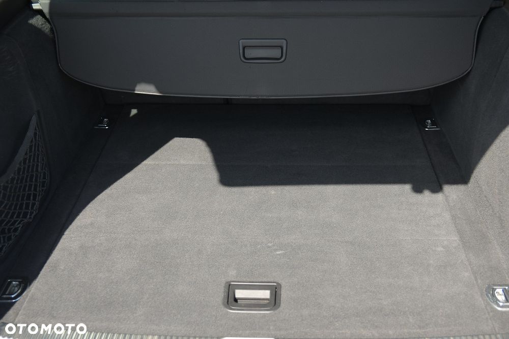 Audi A4 Avant 2.0 TDI DPF - 19