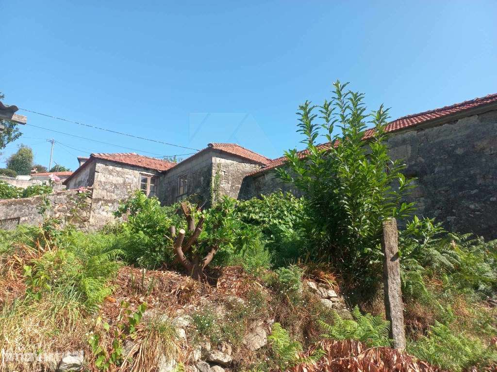 Casa antiga para restauro - Grande imagem: 4/30