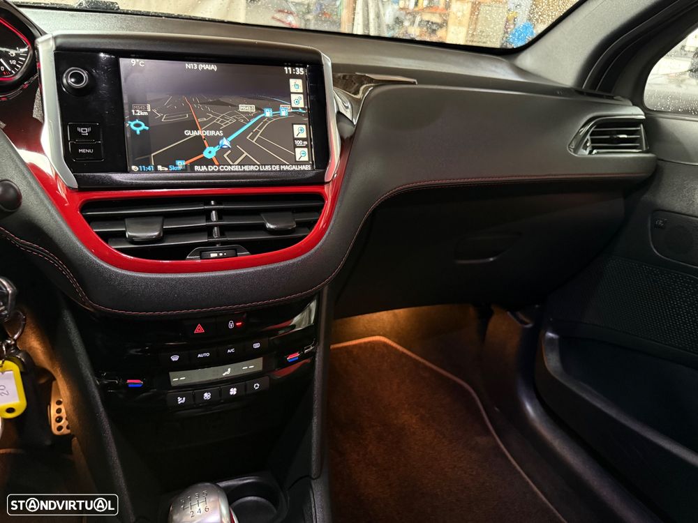 Peugeot 208 GTI 200 THP - 58