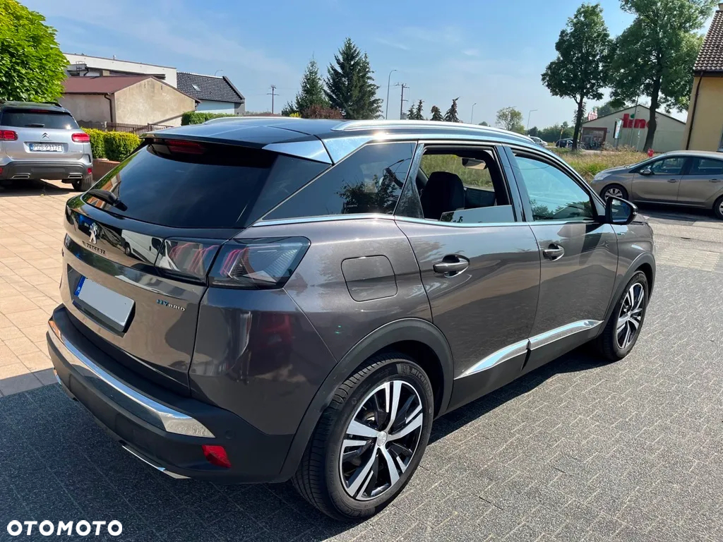 Peugeot 3008 1.6 PureTech HYbrid GT Line S&S EAT8 - 4