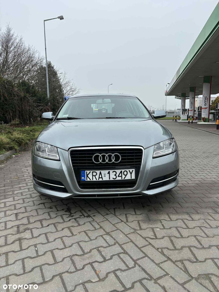 Audi A3 Sportback 1.4 TFSI Ambiente - 1