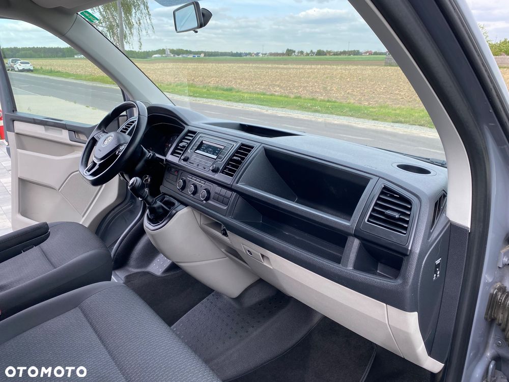 Volkswagen Caravelle L1 Comfortline - 8
