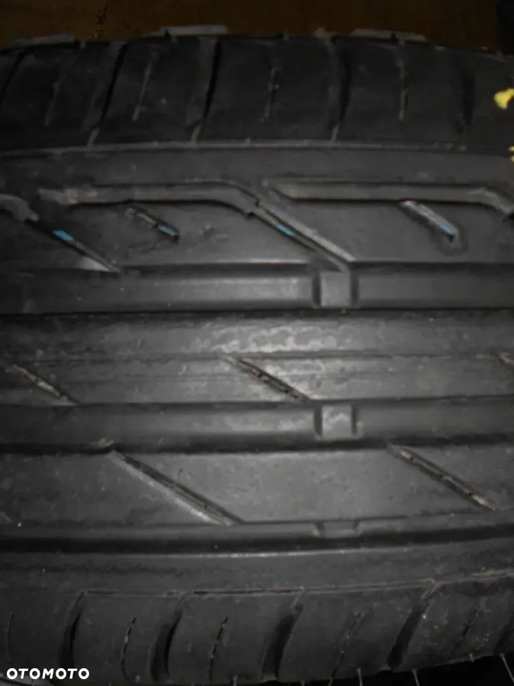OPONA POJEDYNKA 205/60R16 BRIDGESTONE TURANZA T 001 MO DOT 2120 7.5MM - 2