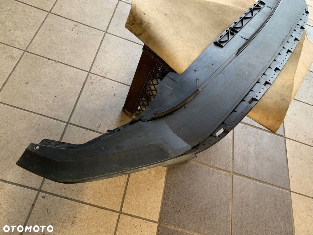 Volkswagen OE 5G0805915AA dokładka zderzaka - 1