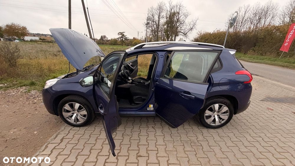 Peugeot 2008 - 8