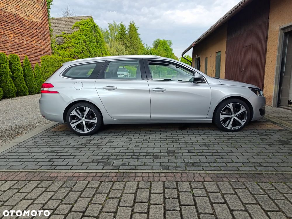 Peugeot 308 BlueHDi 150 Automatik Stop & Start Allure - 8