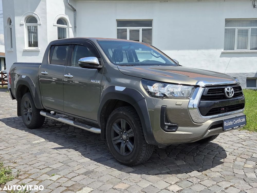 Toyota Hilux - 3