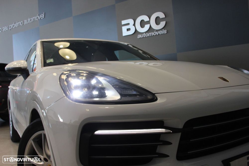 Porsche Cayenne Dakar 84 - 8