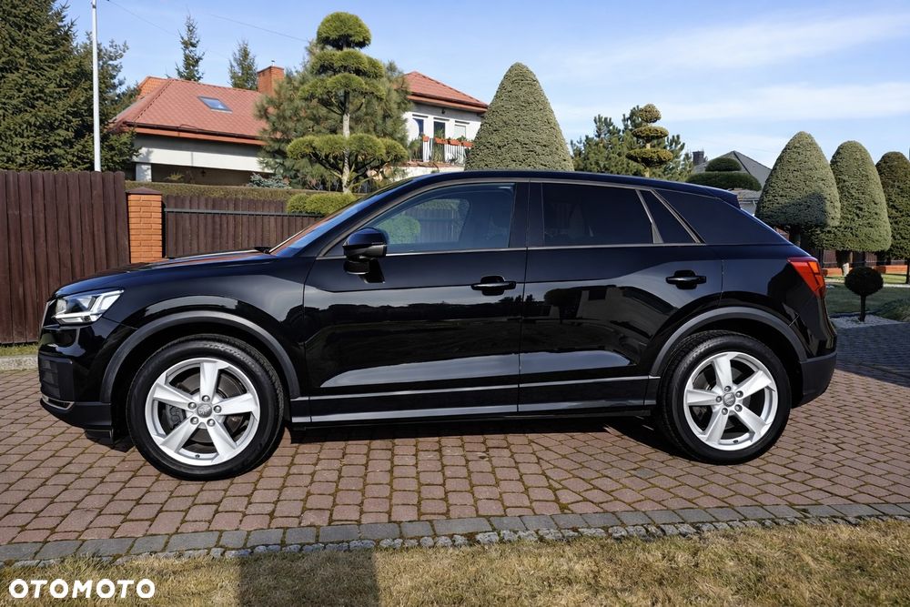Audi Q2 35 TDI S tronic sport - 8