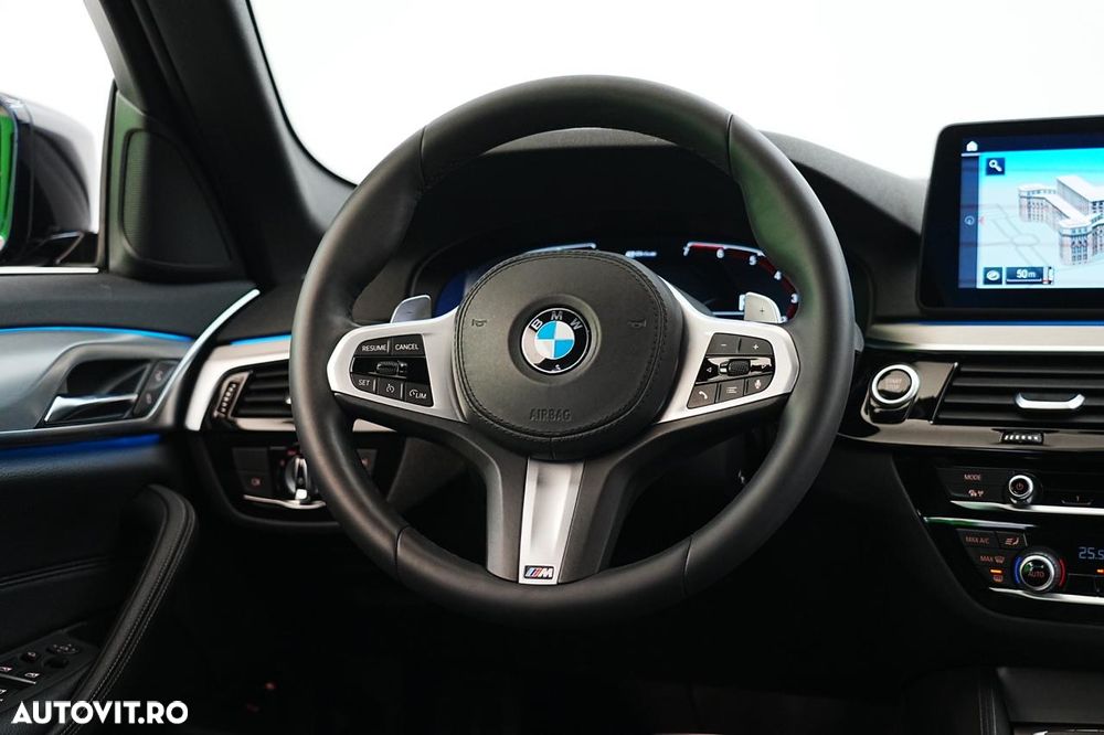 BMW Seria 5 530e Aut. M Sport Edition - 11