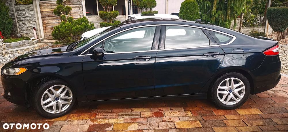 Ford Fusion - 3
