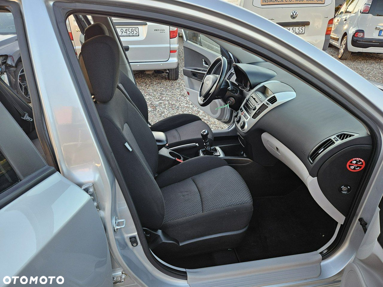 Kia Ceed - 10
