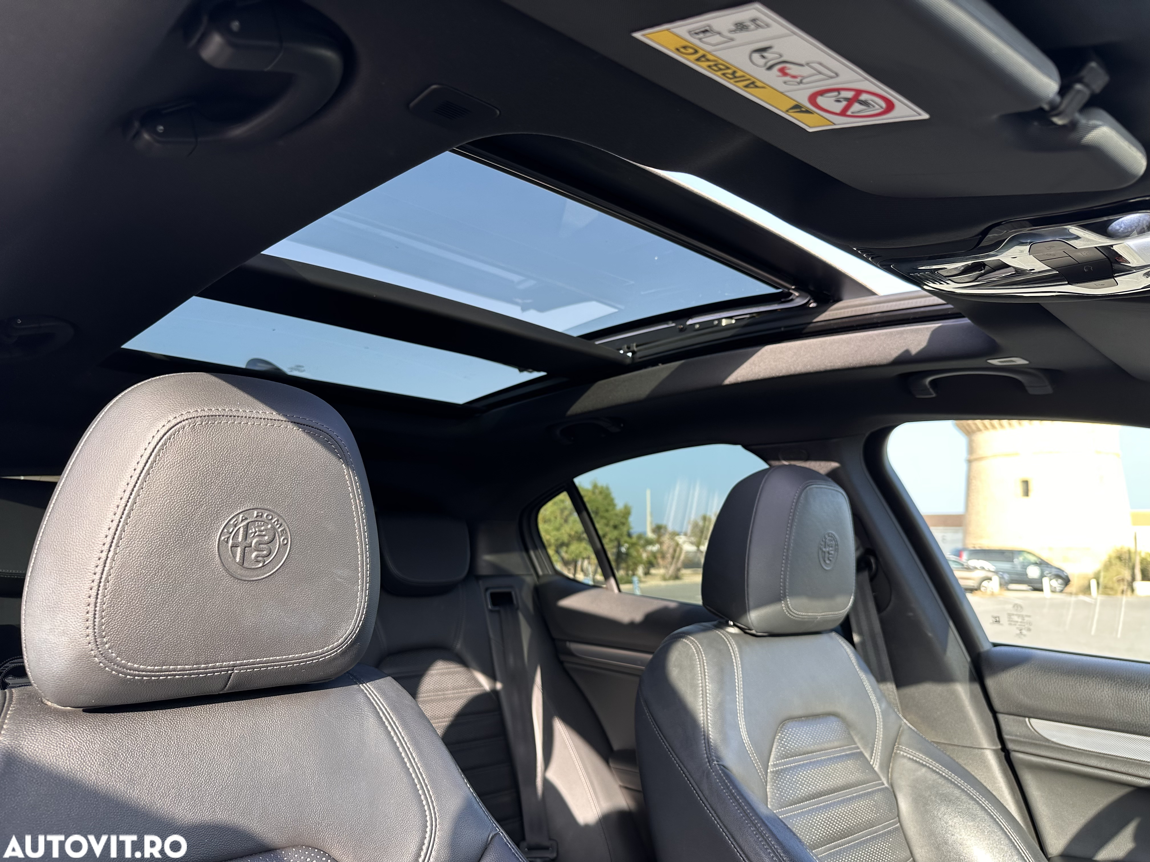 Alfa Romeo Stelvio 2.0 Turbo 16V AT8-Q4 Veloce Ti - 33
