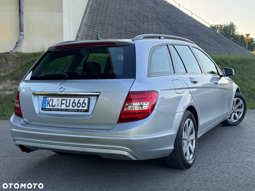 Mercedes-Benz Klasa C - 9