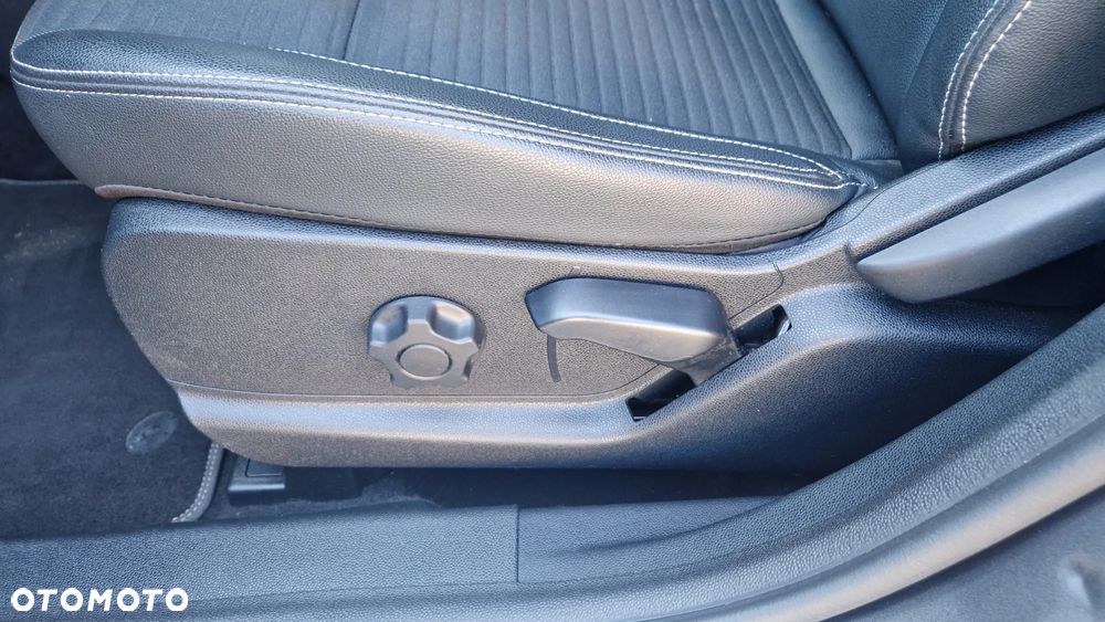 Ford EcoSport 1.5 EcoBlue TITANIUM - 17