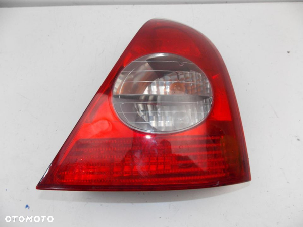 LAMPA TYŁ CLIO II LIFT PRAWA