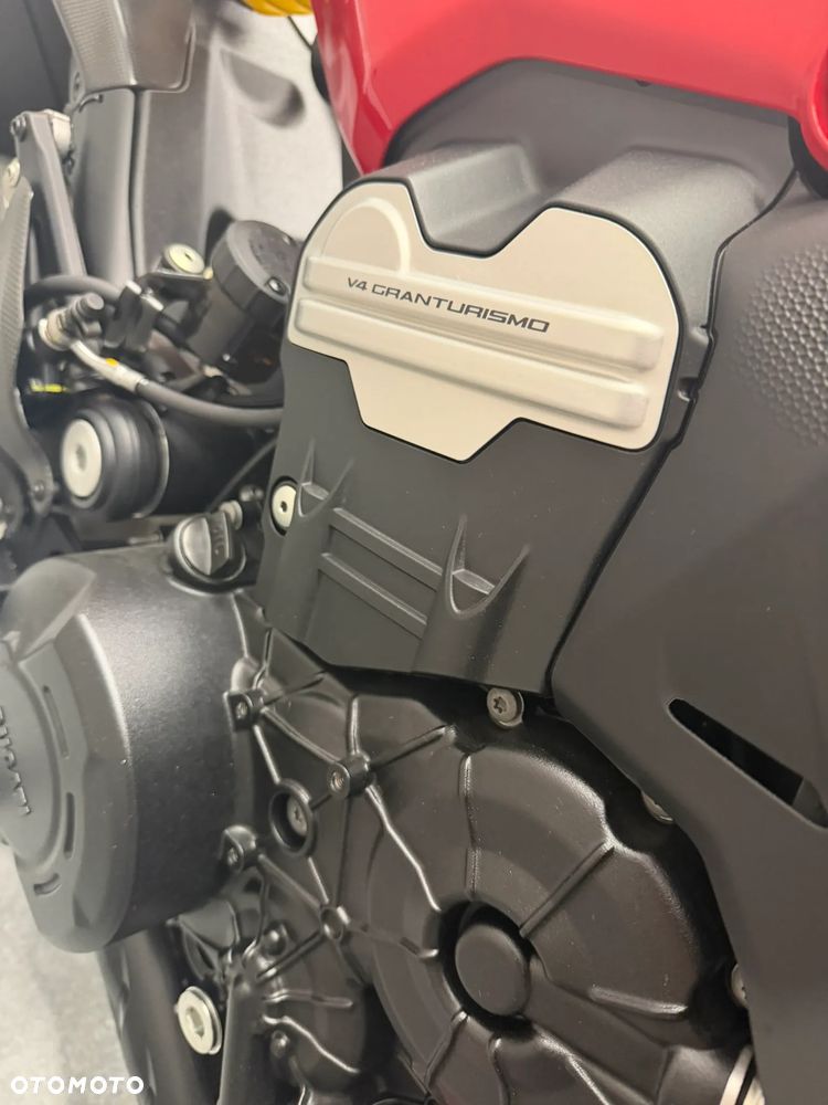 Ducati Diavel - 12