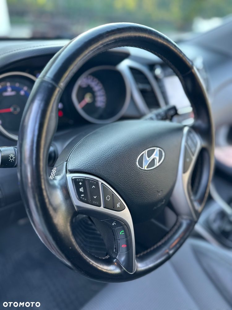 Hyundai i30 1.6 CRDi Fifa World Cup Edition - 28