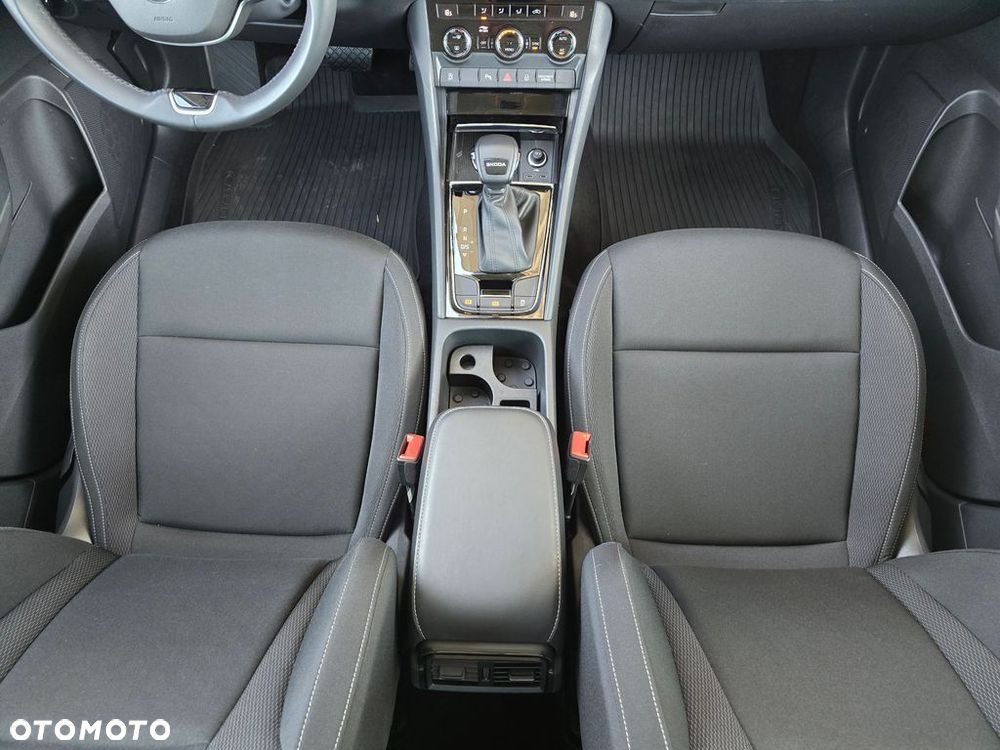 Skoda Karoq 1.5 TSI ACT Selection DSG - 13