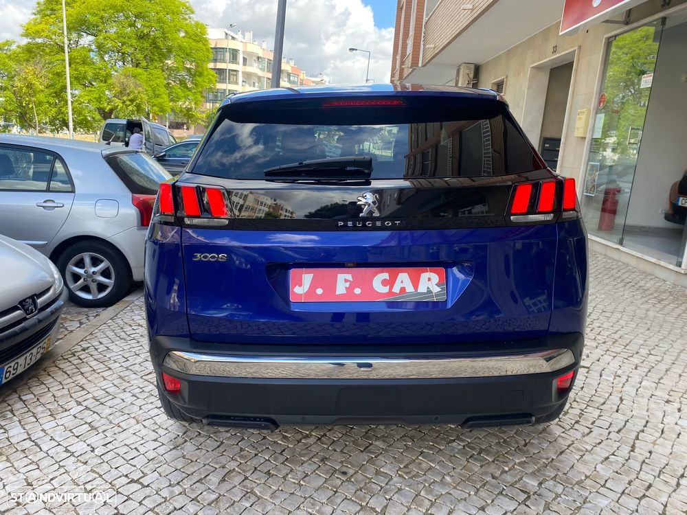 Peugeot 3008 PureTech 130 Stop & Start GPF EAT8 Allure - 23