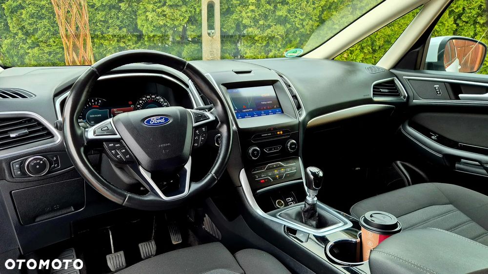 Ford S-Max 2.0 EcoBlue Titanium - 23