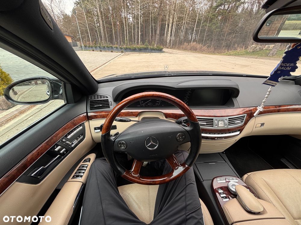 Mercedes-Benz Klasa S 320 CDI 4-Matic - 17