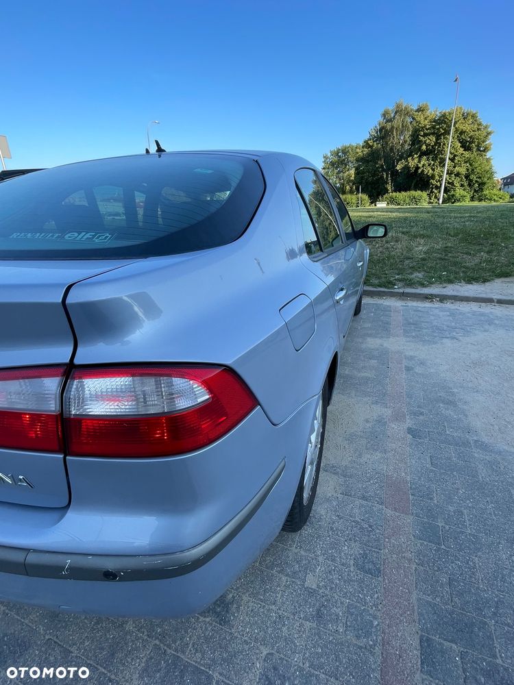 Renault Laguna 2.0 RXT - 4