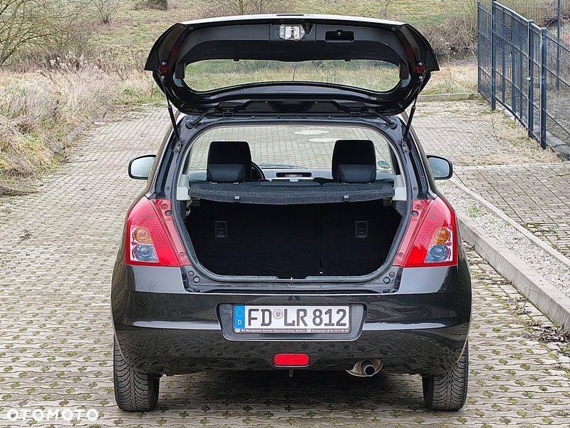 Suzuki Swift 1.3 Comfort - 38