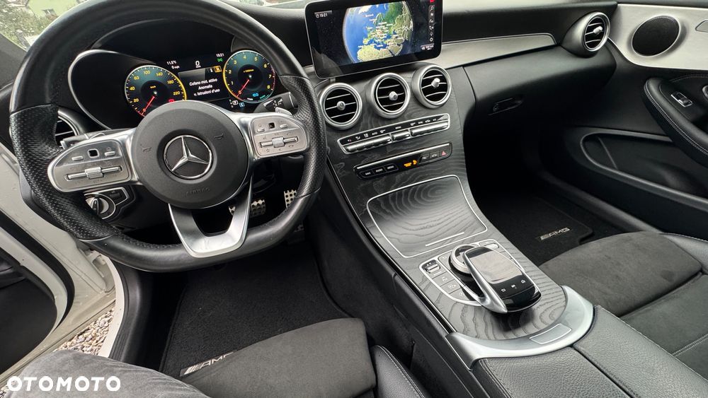 Mercedes-Benz Klasa C 200 Coupe 4Matic 9G-TRONIC AMG Line - 5