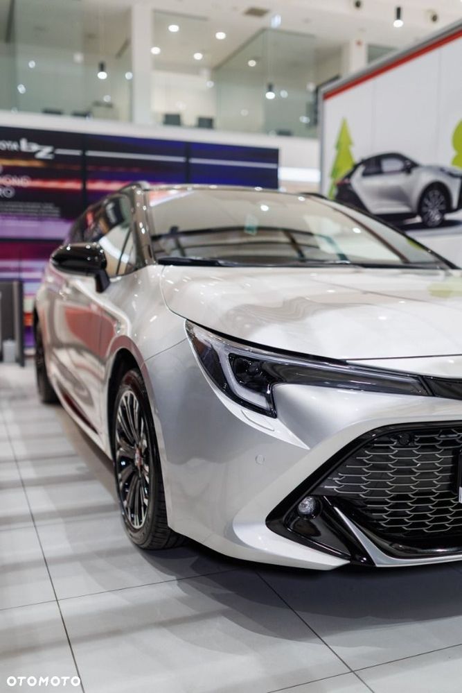 Toyota Corolla - 14