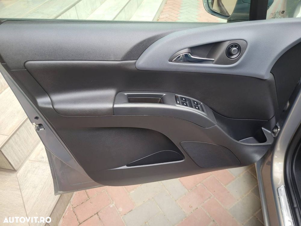 Opel Meriva 1.7 CDTI Automatik Style - 16