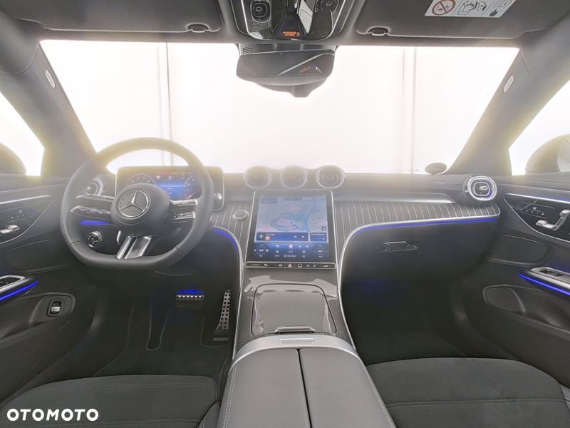Mercedes-Benz CLE 300 4Matic 9G-TRONIC Edition AMG Line - 8