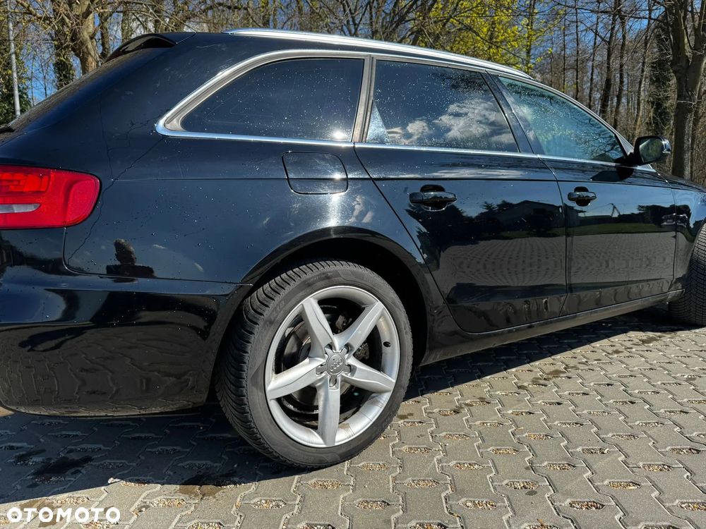 Audi A4 Avant - 8