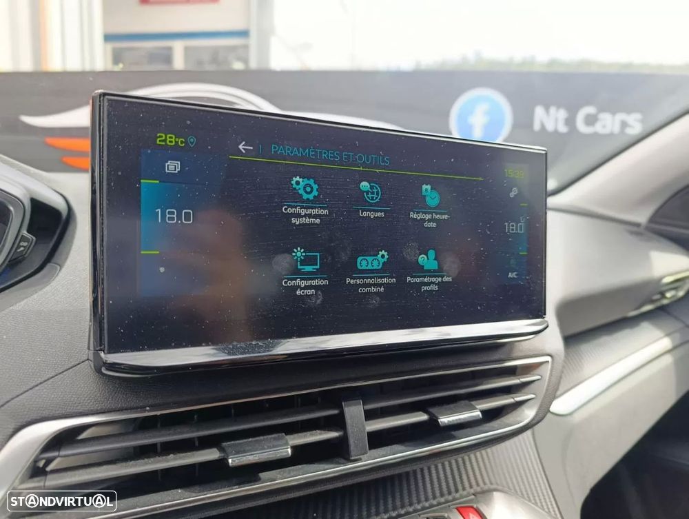 Peugeot 3008 1.6 Hybrid Allure e-EAT8 - 12