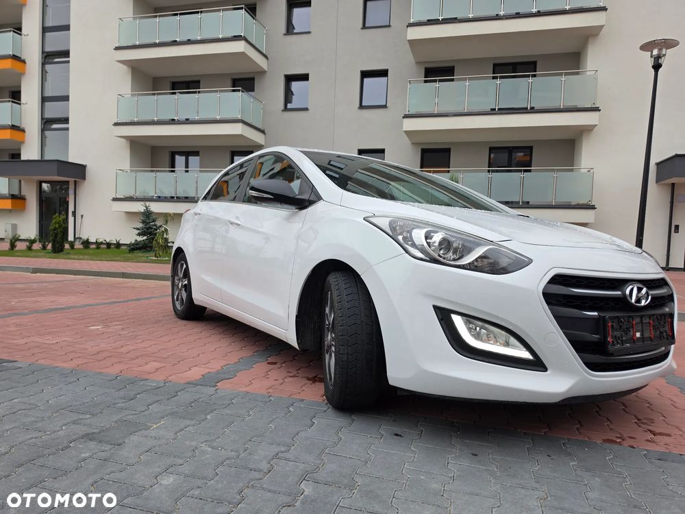 Hyundai i30 1.6 GDI BlueDrive Premium - 7