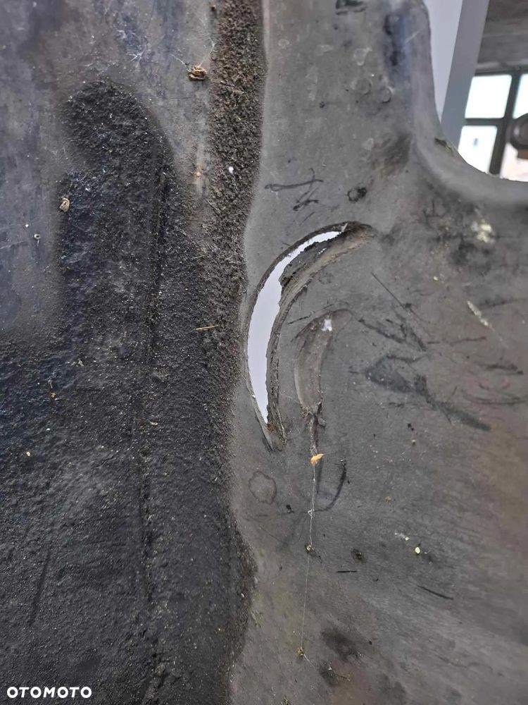 OSŁONA BŁOTNA SILNIKA DOLNA POKRYWA VW T5 PŁYTA POD SILNIK - 4