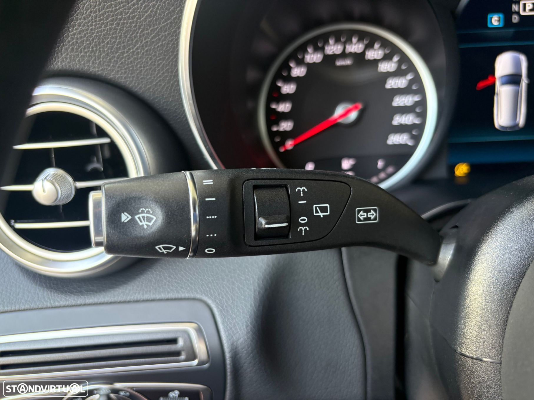 Mercedes-Benz C 220 d AMG Line - 19