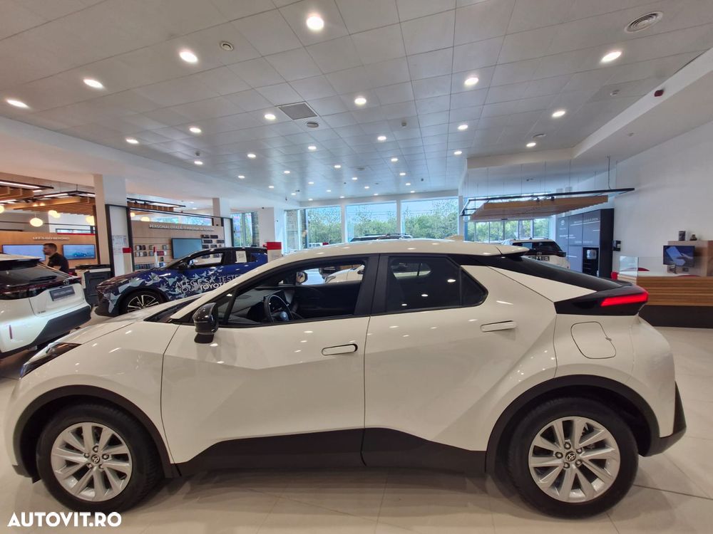 Toyota C-HR - 4