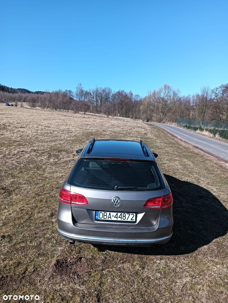 Volkswagen Passat 2.0 TDI 4Mot Highline DSG - 9
